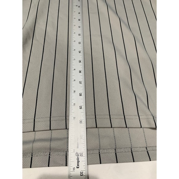 Smitty Basketball Officials Grey Elite V-Neck Pinstripes with Side Panel Size XL - Picture 4 of 6